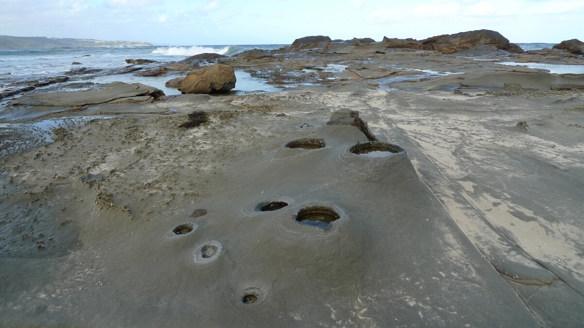 01-blanket-bay-low-tide